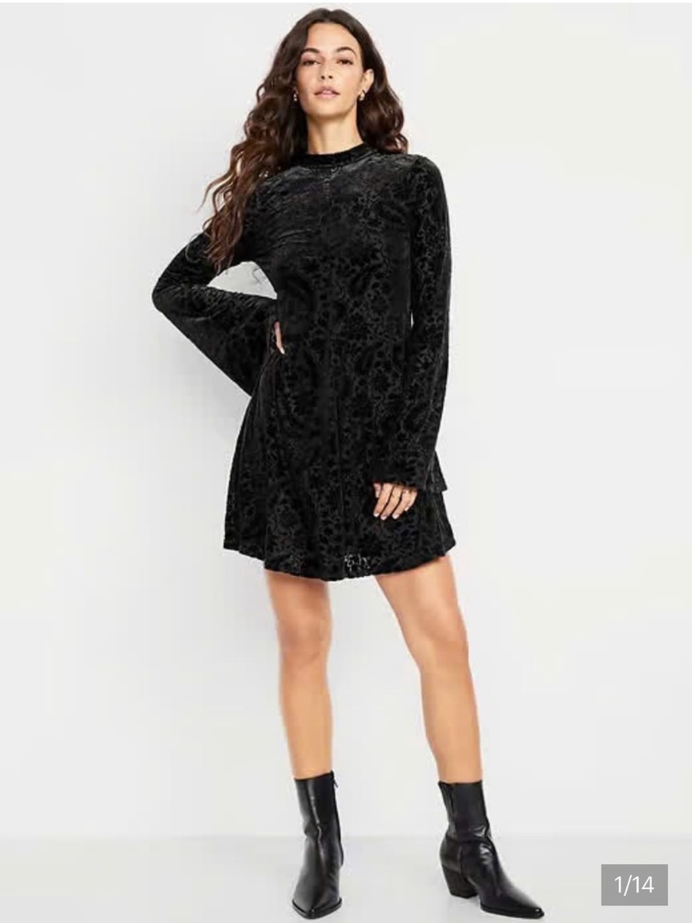 Old Navy Long-Sleeve Velour Mini Dress Size 2X Black Velvet